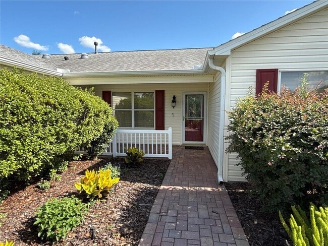 Foto del edificio - 2204 Crawford Ct