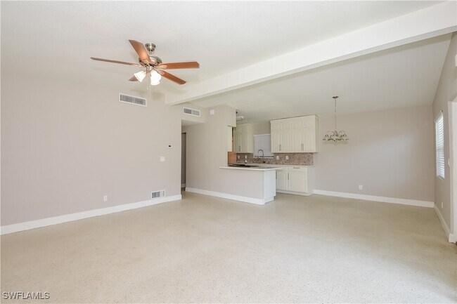 Building Photo - 1642 Banyan Dr
