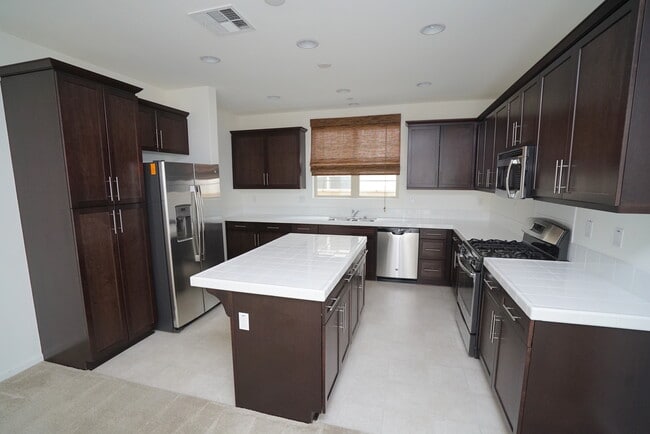 Building Photo - COMING SOON! Villa Metro Home for Rent!