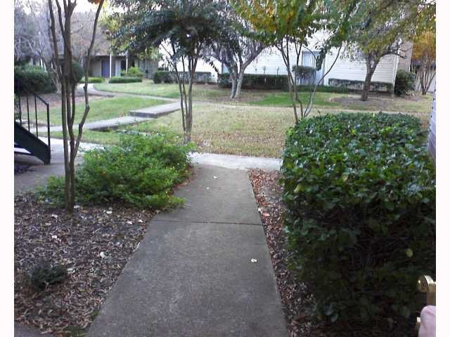 Front View - 1710 Kirby Pky