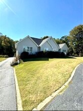 Building Photo - 4915 Drew Rd