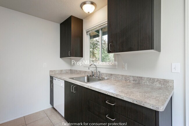 Foto del edificio - 15535 NE Glisan St