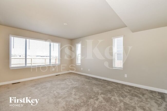 Building Photo - 10178 Luneth Dr