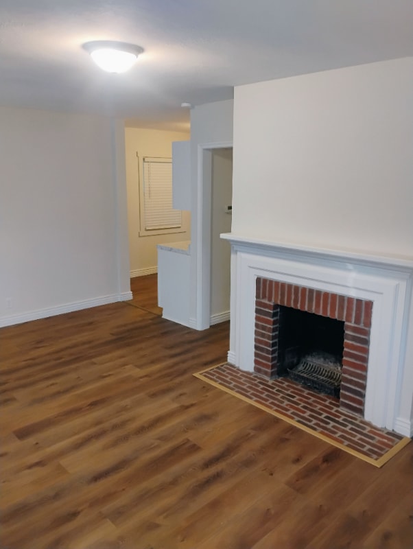 Photo - 380 E 100 N Townhome