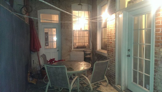 Foto del edificio - 635 Fitzwater St
