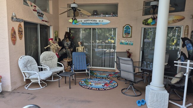 Building Photo - 1493 Country Oaks Ln