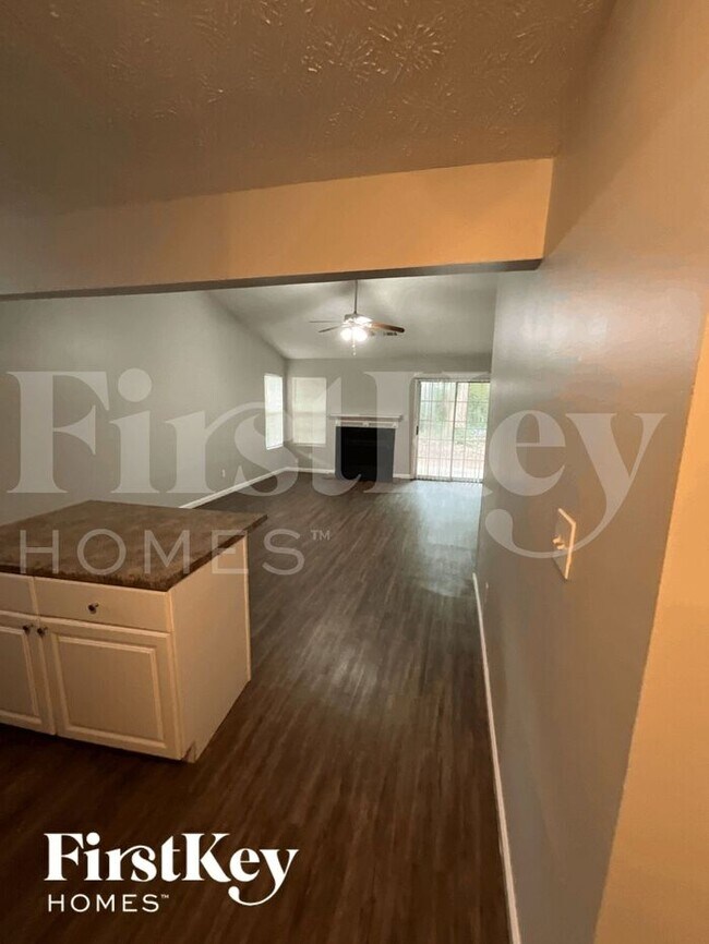 Building Photo - 2308 Wingfoot Pl