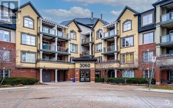 Building Photo - 3060-3060 Rotary Way
