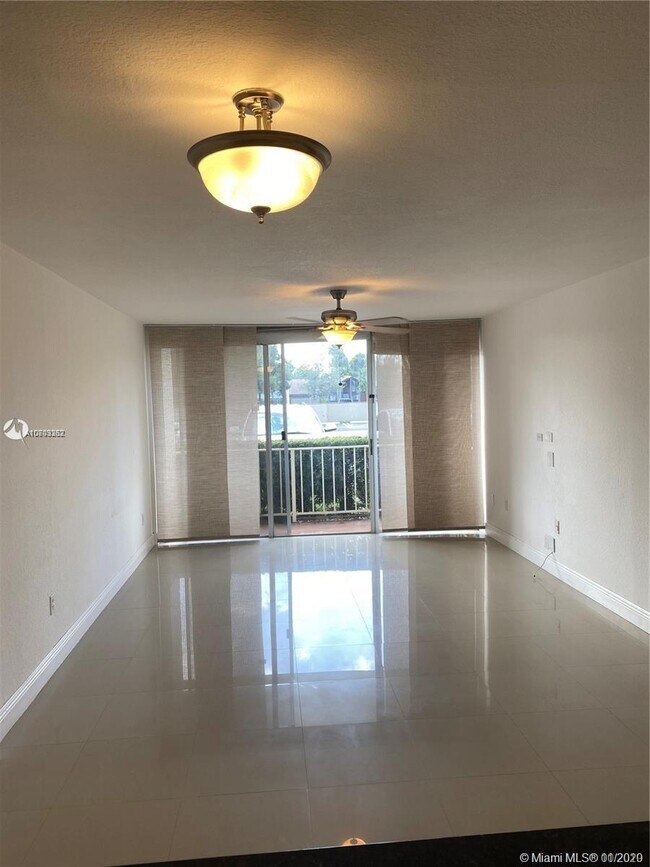 Foto del edificio - 13120 SW 92nd Ave