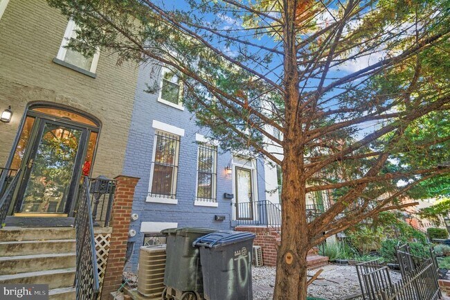 Foto del edificio - 104 15th St SE