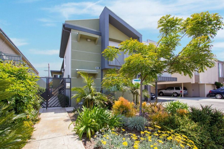 Foto principal - 12618 Pacific Ave