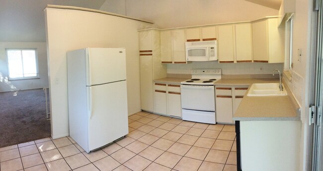 Photo - 700/702 South Lashley Lane Apartment