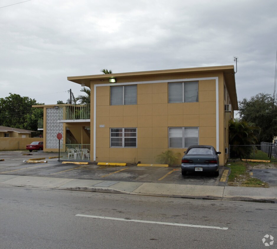 Foto del edificio - 2979 S Douglas Rd