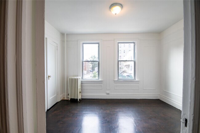 Foto del edificio - 2436 Dorsey St