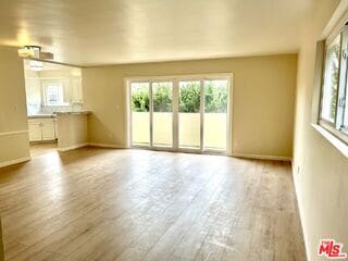 Building Photo - 1033 Euclid St