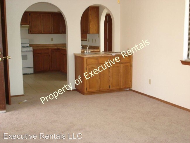 Foto del edificio - 3 br, 3 bath House - 5005 Las Alturas