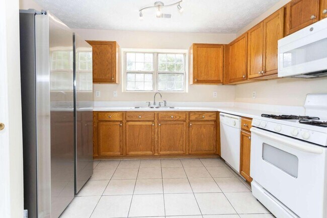 Foto del edificio - 2197 Asquith Ave SW