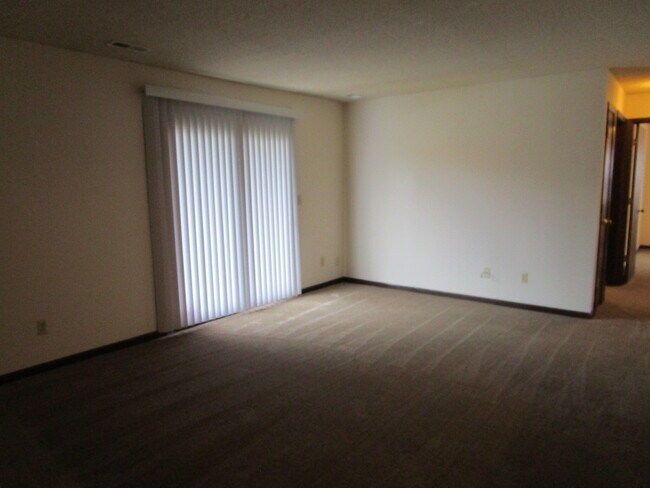 Foto del edificio - 505 Columbia Dr