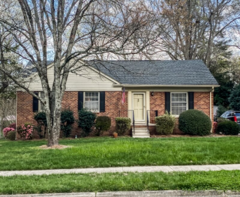 Primary Photo - 416 E Rowan St