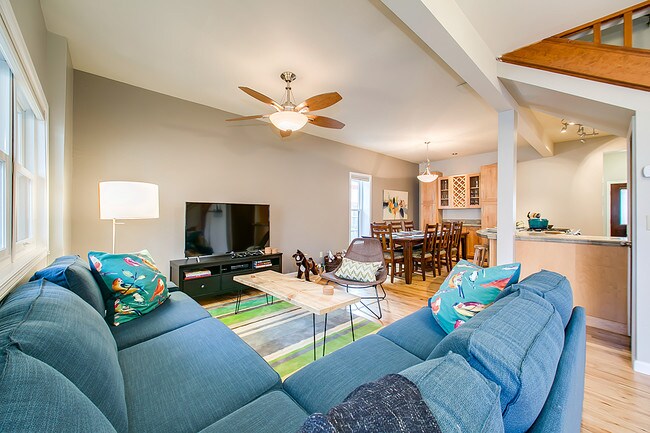 Foto del edificio - 1909 N 10th St