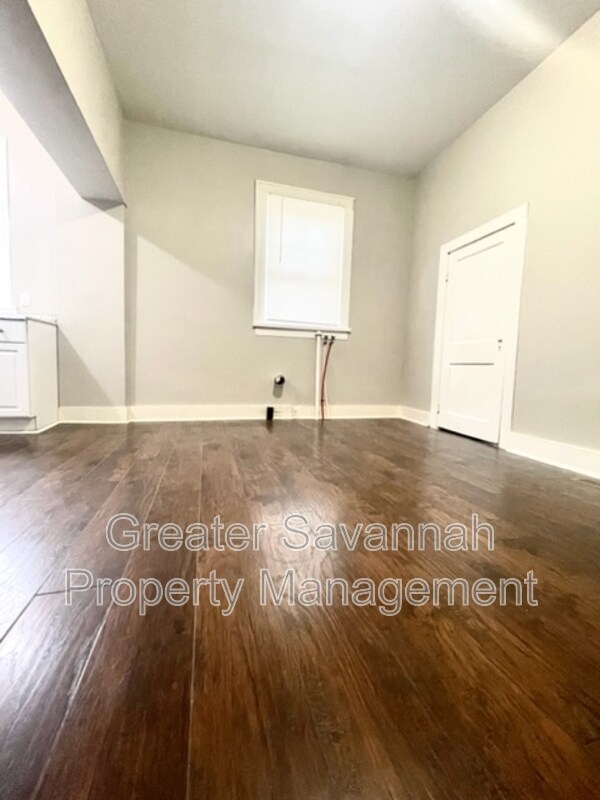 Foto del edificio - 721 E 36th St