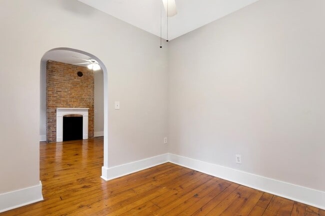 Foto del edificio - 320 8th St