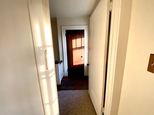 Foto del edificio - 20 Rose Pl