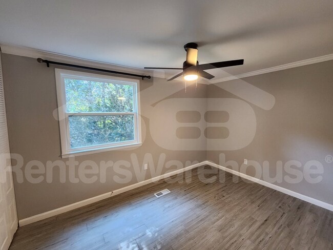 Foto del edificio - 846 Regal Path Ln