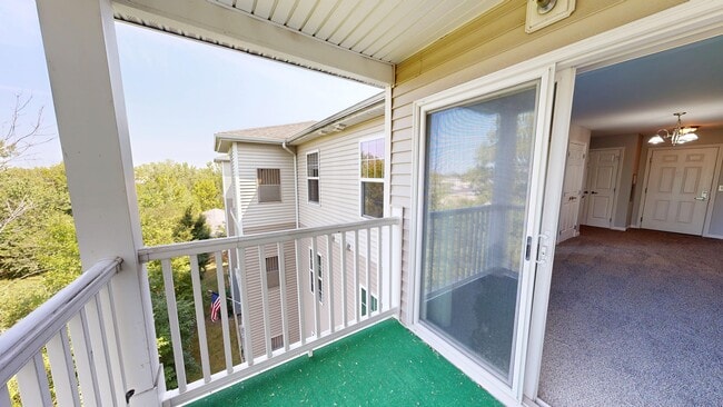 Balcony - Meyer Pointe Senior Apartments