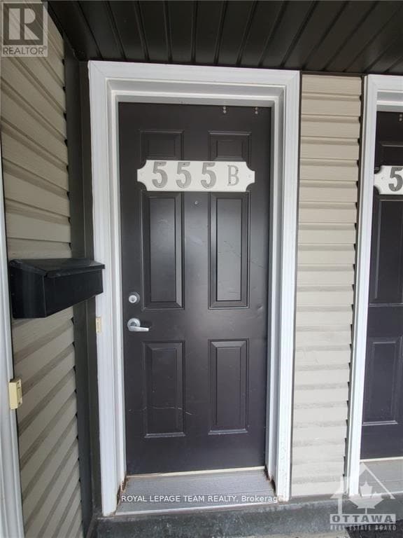 Photo du bâtiment - 555 Chapman Mills Dr