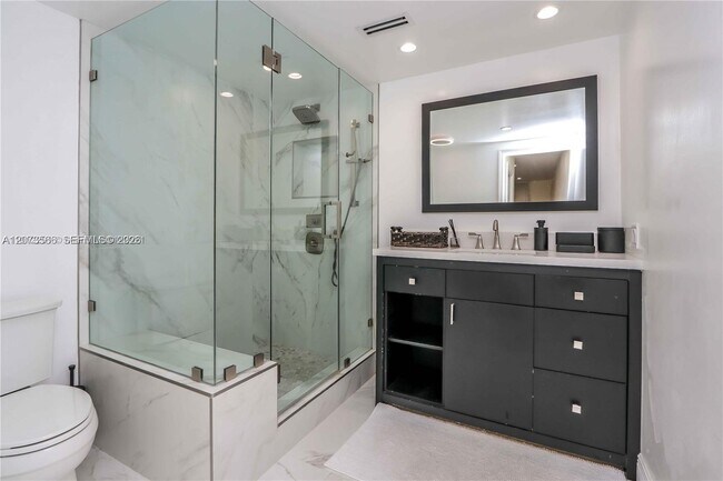 Foto del edificio - 16509 Fox Den Ct