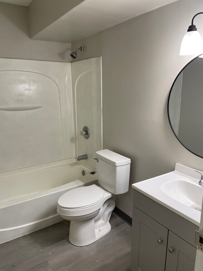 Building Photo - 1829 Miles Ave NW