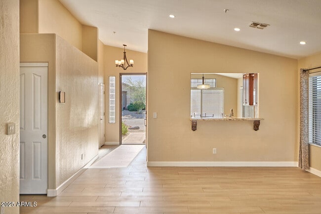 Foto del edificio - 10278 E Tierra Buena Ln