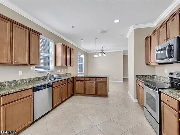 Building Photo - 13092 Silver Thorn Loop