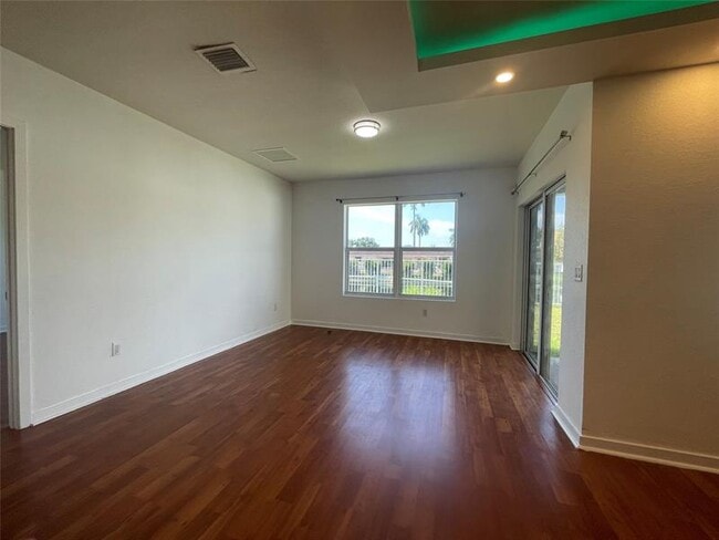 Building Photo - 1230 NW 208th St