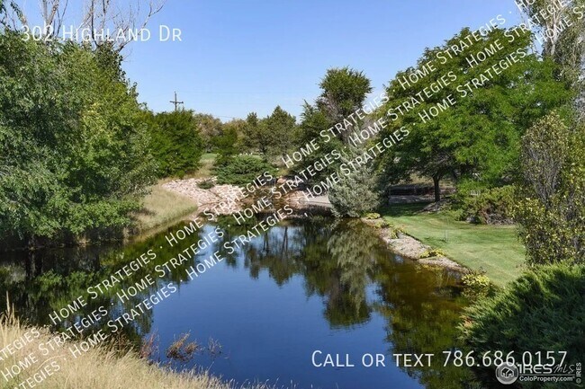 Foto del edificio - Rent to Own Golf Course home with $20,000 ...