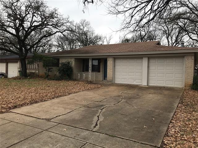 Foto del edificio - 7033 Crabtree Ln