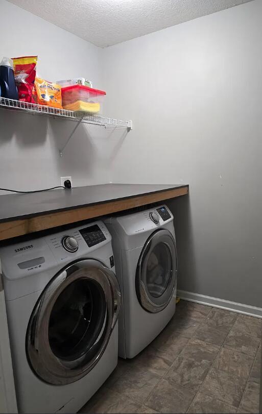 Foto del edificio - 406 Justice Way