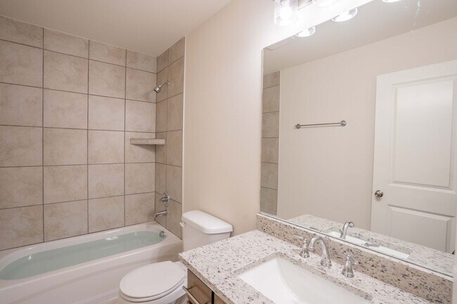 Foto del edificio - Gorgeous New Construction Home 4 Bed 3 Bat...