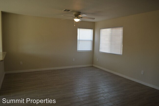 Building Photo - 3 br, 2 bath House - 1416 Manzanita Way