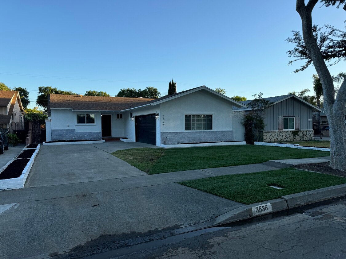 Foto principal - 3536 West Ave