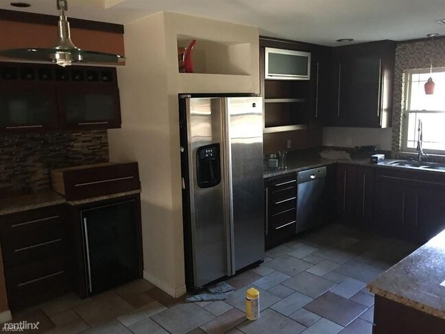 Foto del edificio - 13229 Moccasin Ln