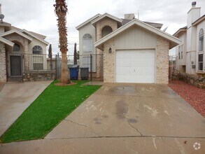 Building Photo - 5804 River Hollow Ct