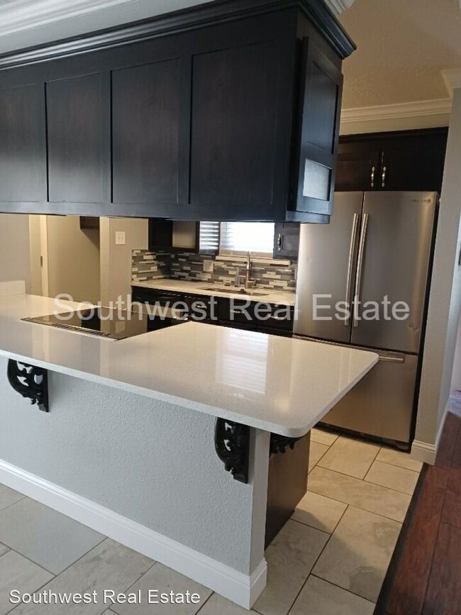 Foto del edificio - 3 br, 2 bath House - 2005 Debra