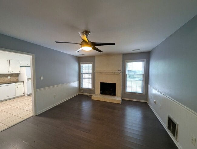 Building Photo - 629 Furrow Dr