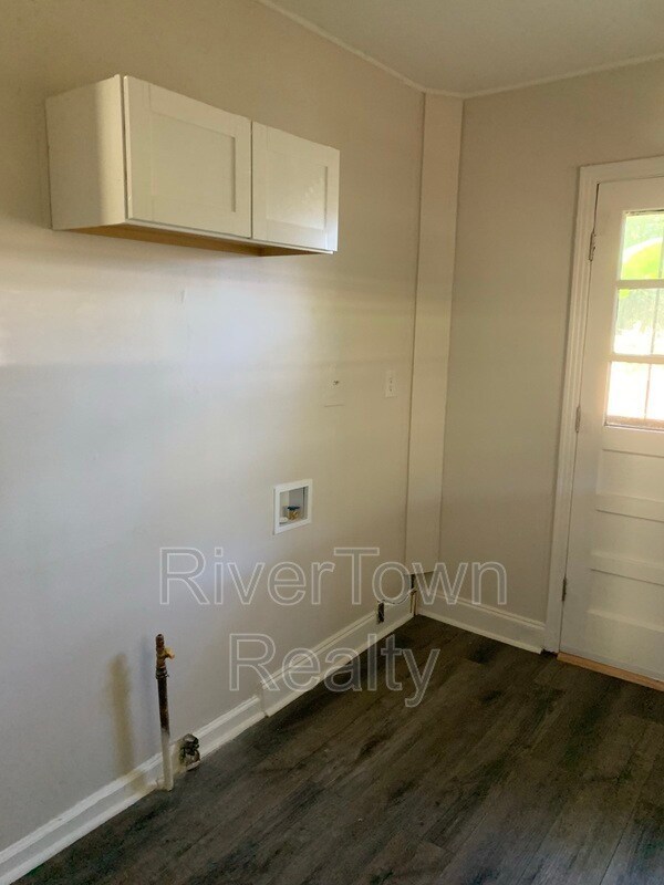 Foto del edificio - 7703 Marvin Rd