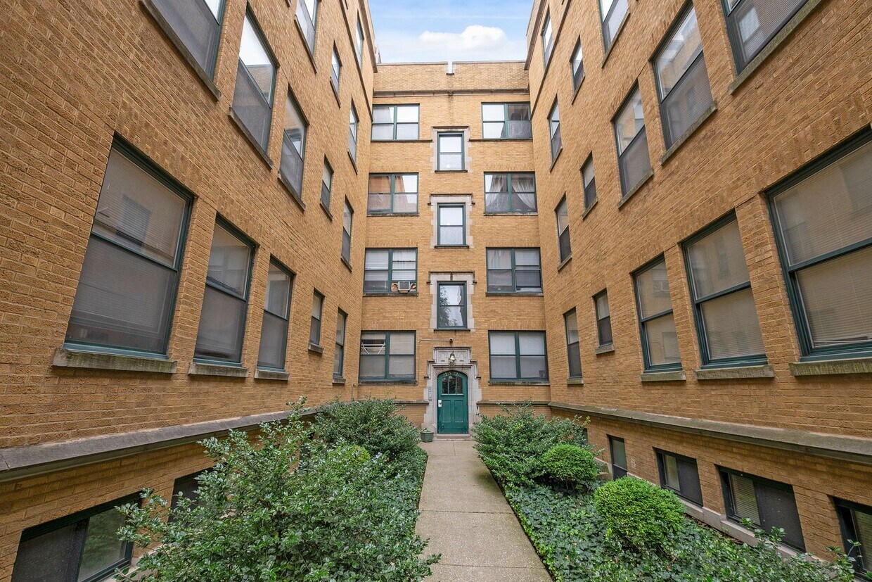 Foto principal - Beautiful 2 Bedroom in South Shore