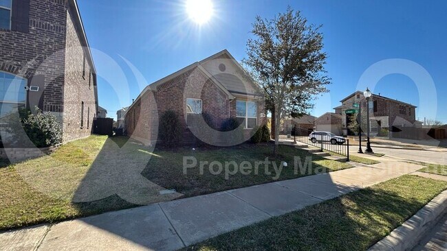 Building Photo - 1235 Acmite Ave