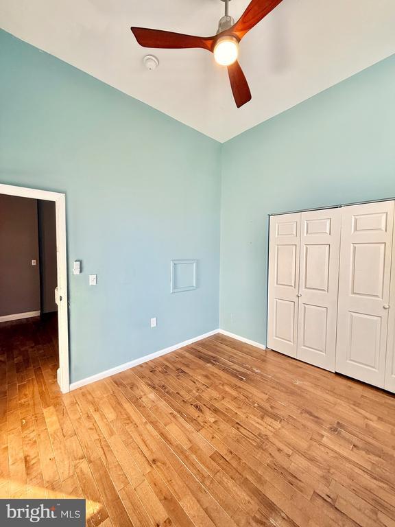 Foto del edificio - 59 N Main St