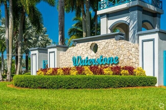 Foto del edificio - 2402 NE 41st Pl